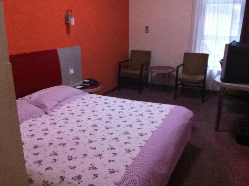 Motel168 Cishan Street Шанхай Стая снимка